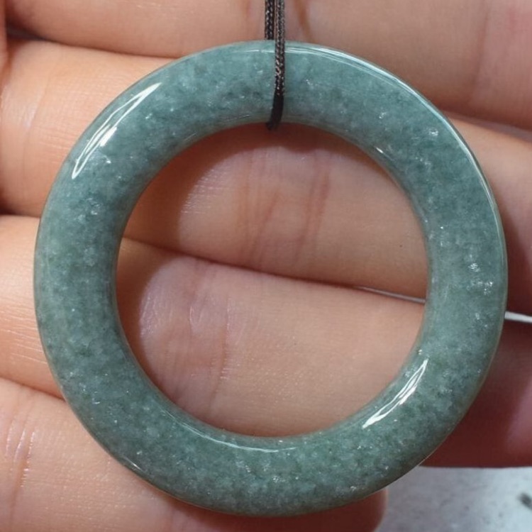 Elegant Jadeite Green Jade Circle Pendant